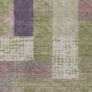 Homeroots 3' Stylish Geometric Washable Area Rug For Indoor/Outdoor Use - Durable, Stain Resistant Design Green Polyester 612415