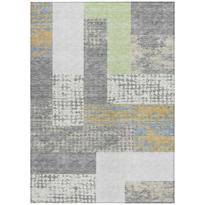 Homeroots 3' Stylish Geometric Washable Area Rug For Indoor/Outdoor Use - Durable, Stain Resistant Design Gray Polyester 612421