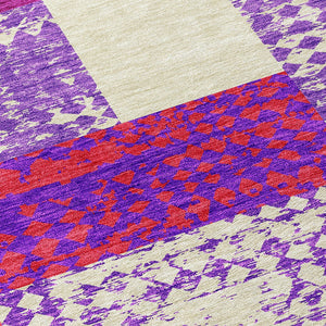 Homeroots 3' Stylish Geometric Washable Area Rug For Indoor/Outdoor Use - Durable, Stain Resistant Design Lavender Polyester 612431