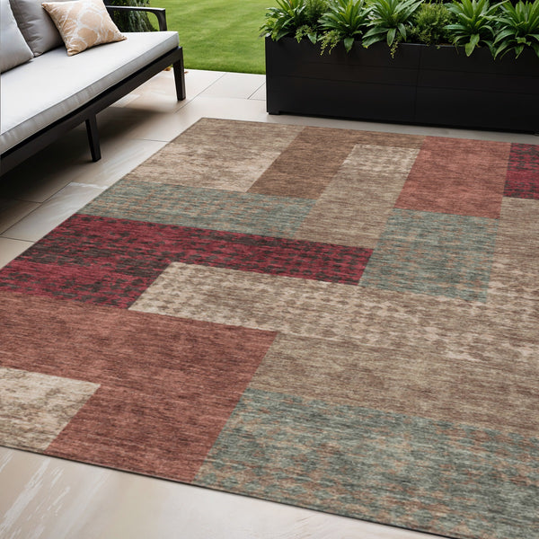 Homeroots 3' Stylish Geometric Washable Area Rug For Indoor/Outdoor Use - Durable, Stain Resistant Design Brown Polyester 612437