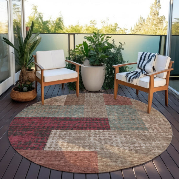 Homeroots 3' Stylish Geometric Washable Area Rug For Indoor/Outdoor Use - Durable, Stain Resistant Design Brown Polyester 612438