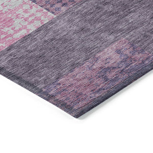 Homeroots 3' Stylish Geometric Washable Area Rug For Indoor/Outdoor Use - Durable, Stain Resistant Design Purple Polyester 612446