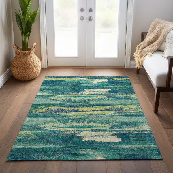 Homeroots 3' Abstract Washable Indoor Outdoor Area Rug In Teal Blue And Navy – Perfect For High Traffic Spaces! Emerald Polyester 612502