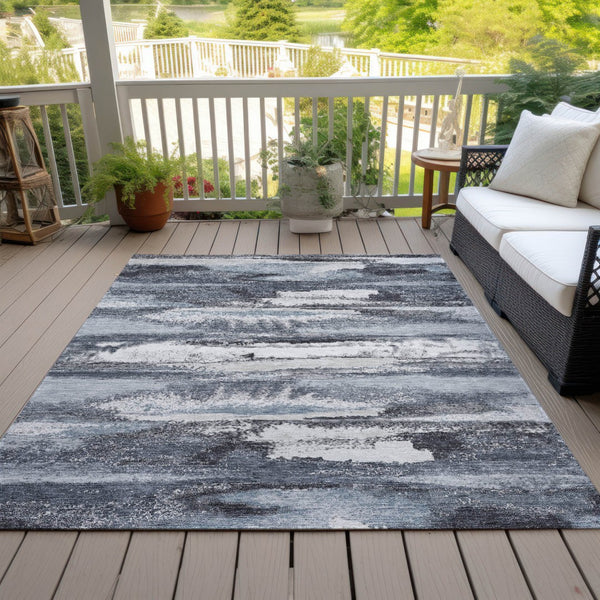 Homeroots 3' Abstract Washable Indoor Outdoor Area Rug In Teal Blue And Navy – Perfect For High Traffic Spaces! Gray Polyester 612509