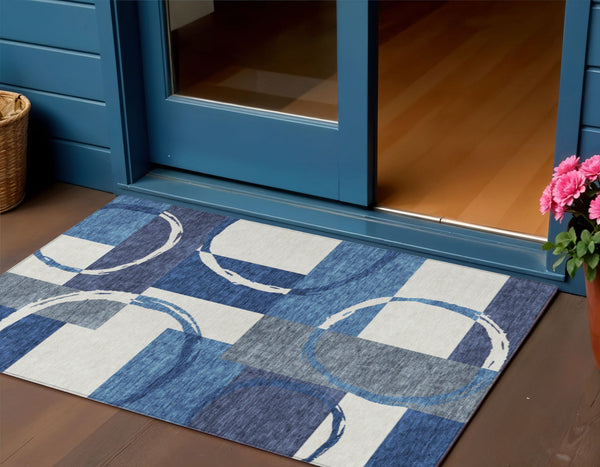 Homeroots 3' Abstract Washable Indoor Outdoor Area Rug In Stylish Mint Green Design For Versatile Spaces Blue Polyester 612569
