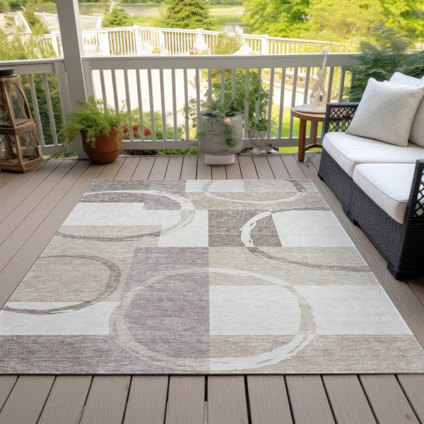 Homeroots 3' Abstract Washable Indoor Outdoor Area Rug In Stylish Mint Green Design For Versatile Spaces Ivory Polyester 612584