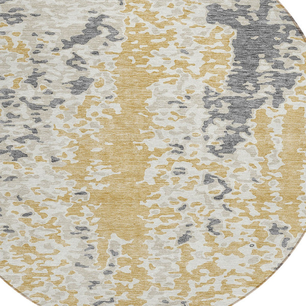 Homeroots 3' Indoor Outdoor Abstract Washable Area Rug - Stylish, Durable, Stain Resistant For Any Space Gold Polyester 612613