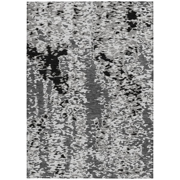 Homeroots 3' Indoor Outdoor Abstract Washable Area Rug - Stylish, Durable, Stain Resistant For Any Space Gray Polyester 612620