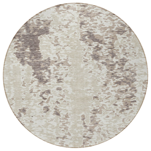 Homeroots 3' Indoor Outdoor Abstract Washable Area Rug - Stylish, Durable, Stain Resistant For Any Space Ivory Polyester 612625