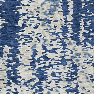 Homeroots 3' Indoor Outdoor Abstract Washable Area Rug - Stylish, Durable, Stain Resistant For Any Space Navy Blue Polyester 612629