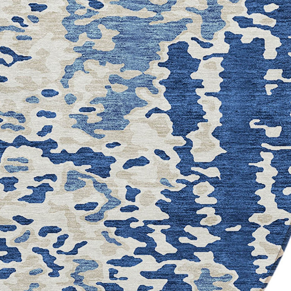 Homeroots 3' Indoor Outdoor Abstract Washable Area Rug - Stylish, Durable, Stain Resistant For Any Space Navy Blue Polyester 612631