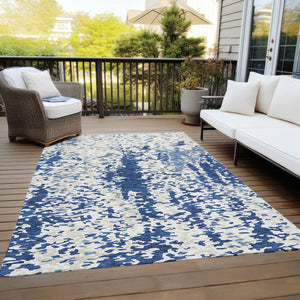 Homeroots 3' Indoor Outdoor Abstract Washable Area Rug - Stylish, Durable, Stain Resistant For Any Space Navy Blue Polyester 612633
