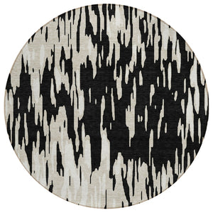 HomeRoots 5' Black and Ivory Abstract Area Rug – Durable, Washable Design for Indoor and Outdoor Use 8' Round 612637