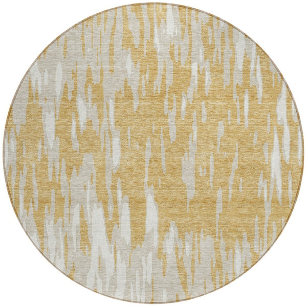 HomeRoots 5' Gold and Ivory Abstract Area Rug - Durable, Washable Design for Indoor and Outdoor Spaces 8' Round 612661