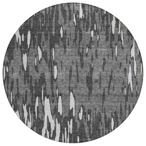 HomeRoots 5' Gray and Ivory Abstract Area Rug - Washable, Durable Design for Indoor and Outdoor Spaces 8' Round 612667