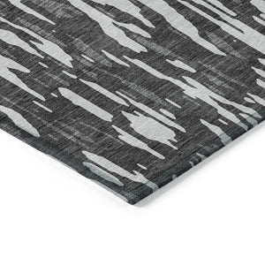 HomeRoots 5' Gray and Ivory Abstract Area Rug - Washable, Durable Design for Indoor and Outdoor Spaces 10' X 14' 612670