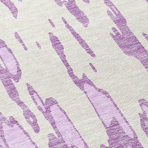 HomeRoots 5' Abstract Lavender and Ivory Washable Area Rug for Modern Indoor and Outdoor Spaces, Durable Design 8' Round 612679