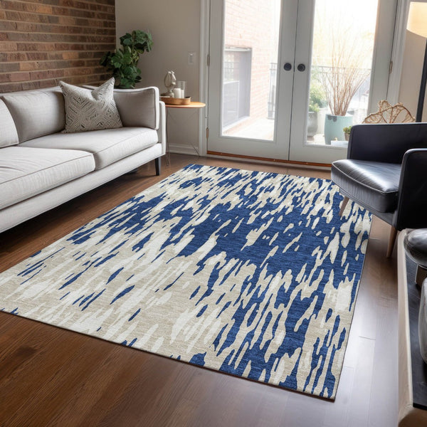 HomeRoots 5' Navy Blue and Ivory Abstract Area Rug - Stylish, Washable, Indoor/Outdoor, Perfect for High-Traffic Spaces 5' X 8' 612684