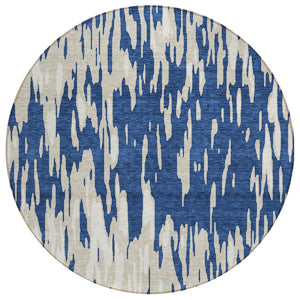 HomeRoots 5' Navy Blue and Ivory Abstract Area Rug - Stylish, Washable, Indoor/Outdoor, Perfect for High-Traffic Spaces 8' Round 612685