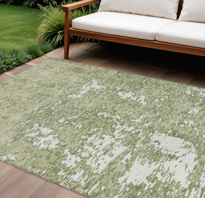 Homeroots 3' Abstract Washable Area Rug - Durable Indoor Outdoor Rectangle Rug For Stylish Spaces Sage Polyester 612705