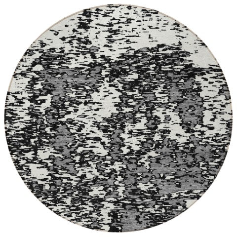 Homeroots 3' Abstract Washable Area Rug - Durable Indoor Outdoor Rectangle Rug For Stylish Spaces Black Polyester 612709