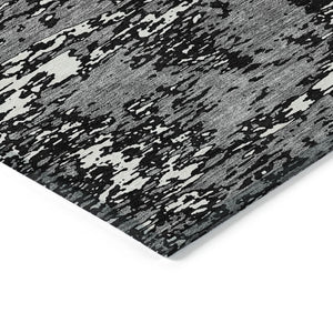 Homeroots 3' Abstract Washable Area Rug - Durable Indoor Outdoor Rectangle Rug For Stylish Spaces Black Polyester 612712