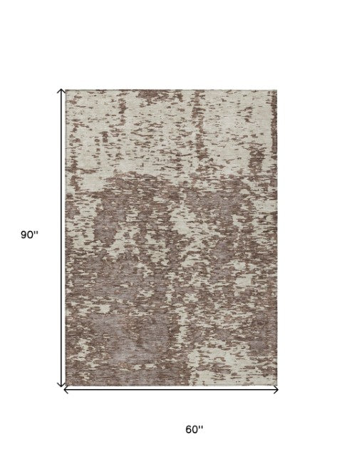 Homeroots 3' Abstract Washable Area Rug - Durable Indoor Outdoor Rectangle Rug For Stylish Spaces Brown Polyester 612720