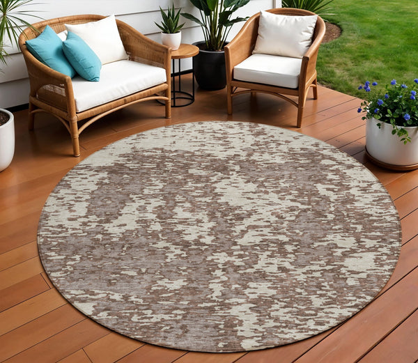 Homeroots 3' Abstract Washable Area Rug - Durable Indoor Outdoor Rectangle Rug For Stylish Spaces Brown Polyester 612721