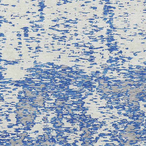 Homeroots 3' Abstract Washable Area Rug - Durable Indoor Outdoor Rectangle Rug For Stylish Spaces Blue Polyester 612725