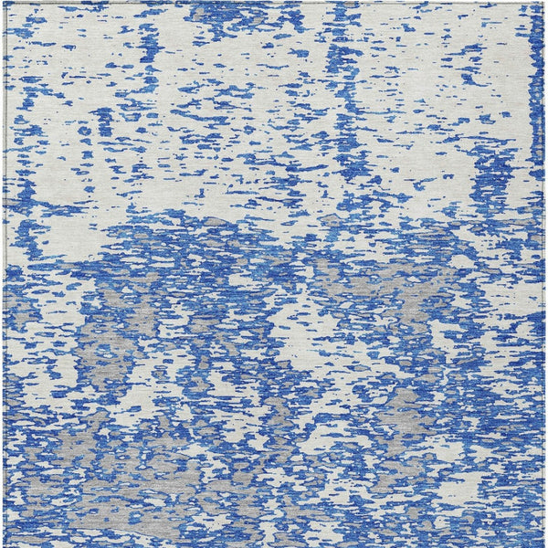 Homeroots 3' Abstract Washable Area Rug - Durable Indoor Outdoor Rectangle Rug For Stylish Spaces Blue Polyester 612730