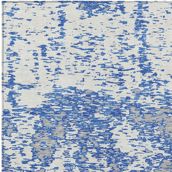 Homeroots 3' Abstract Washable Area Rug - Durable Indoor Outdoor Rectangle Rug For Stylish Spaces Blue Polyester 612730