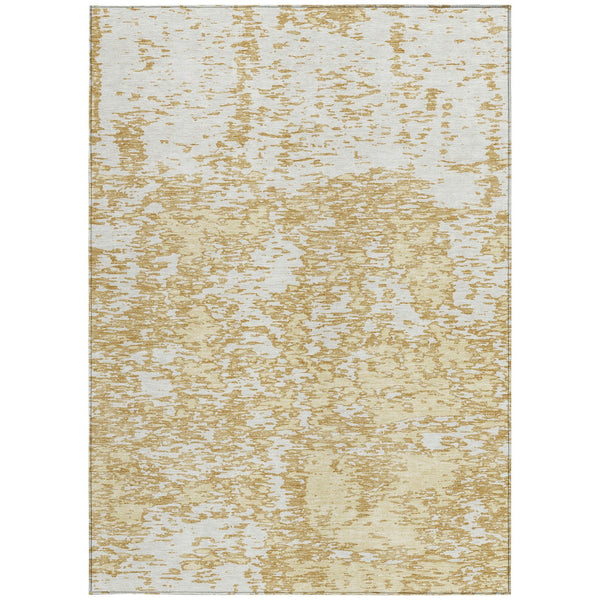 Homeroots 3' Abstract Washable Area Rug - Durable Indoor Outdoor Rectangle Rug For Stylish Spaces Gold Polyester 612737