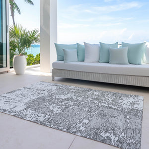 Homeroots 3' Abstract Washable Area Rug - Durable Indoor Outdoor Rectangle Rug For Stylish Spaces Gray Polyester 612744