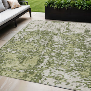 Homeroots 3' Abstract Washable Area Rug - Durable Indoor Outdoor Rectangle Rug For Stylish Spaces Olive Green Polyester 612762