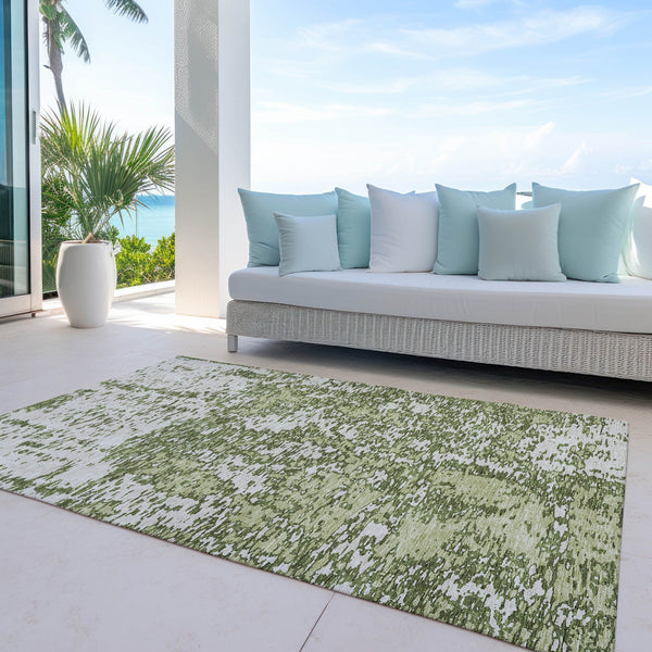 Homeroots 3' Abstract Washable Area Rug - Durable Indoor Outdoor Rectangle Rug For Stylish Spaces Olive Green Polyester 612764