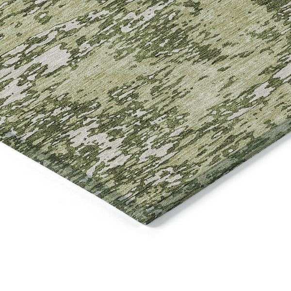 HomeRoots 5' Abstract Olive Green and Ivory Washable Area Rug for Indoor/Outdoor High-Traffic Spaces 8' X 10' 612764