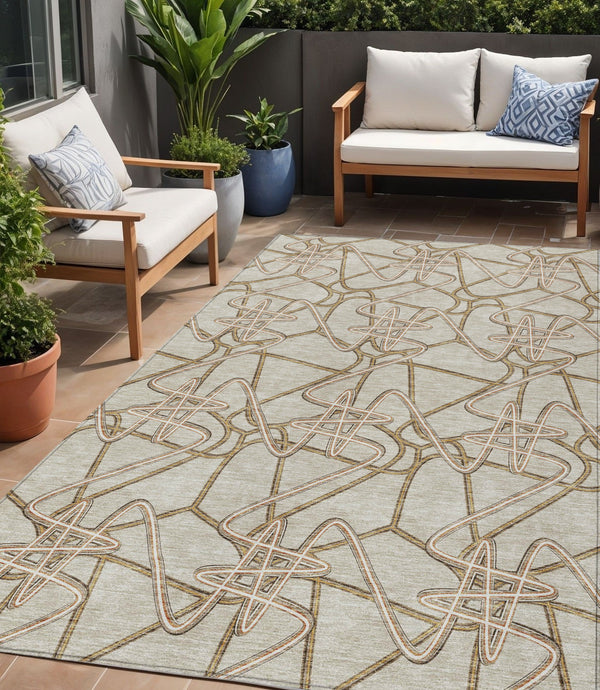 Homeroots 3' Stylish Geometric Washable Area Rug For Indoor And Outdoor Spaces - Durable & Easy To Clean! Beige Polyester 612780