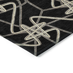 Homeroots 3' Stylish Geometric Washable Area Rug For Indoor And Outdoor Spaces - Durable & Easy To Clean! Black Polyester 612789