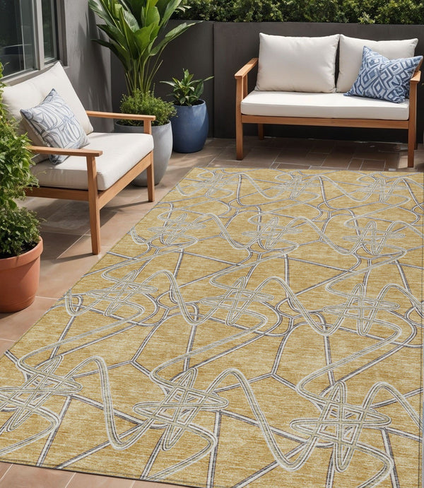 Homeroots 3' Stylish Geometric Washable Area Rug For Indoor And Outdoor Spaces - Durable & Easy To Clean! Gold Polyester 612798