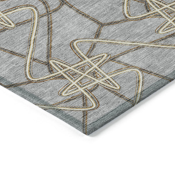 Homeroots 3' Stylish Geometric Washable Area Rug For Indoor And Outdoor Spaces - Durable & Easy To Clean! Gray Polyester 612806