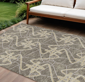 Homeroots 3' Stylish Geometric Washable Area Rug For Indoor And Outdoor Spaces - Durable & Easy To Clean! Taupe Polyester 612832