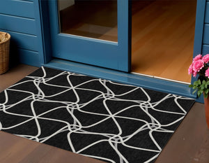 Homeroots 3' X 5' Stylish Geometric Washable Area Rug For Indoor And Outdoor Spaces – Durable & Versatile Black Polyester 612851