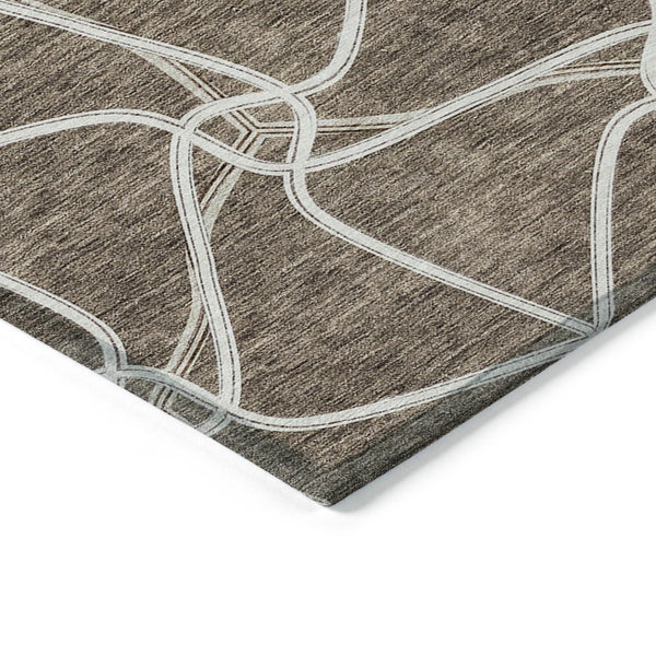 Homeroots 3' X 5' Stylish Geometric Washable Area Rug For Indoor And Outdoor Spaces – Durable & Versatile Brown Polyester 612862