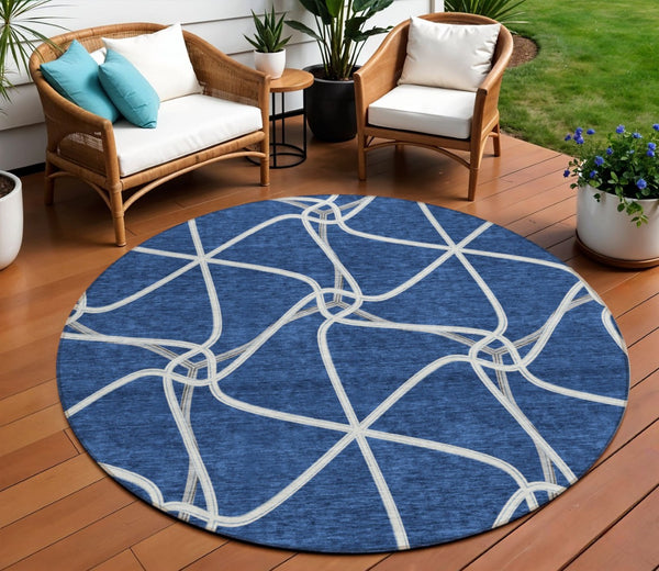 HomeRoots 5' Blue & Ivory Geometric Area Rug - Stylish, Washable Design for Indoor & Outdoor High-Traffic Spaces 8' Round 612865