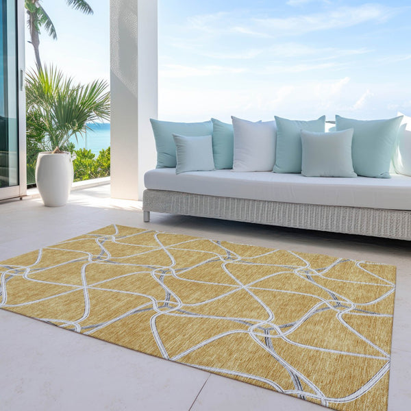 Homeroots 3' X 5' Stylish Geometric Washable Area Rug For Indoor And Outdoor Spaces – Durable & Versatile Gold Polyester 612870