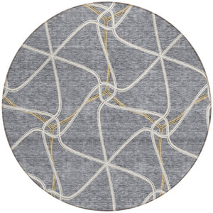 Homeroots 3' X 5' Stylish Geometric Washable Area Rug For Indoor And Outdoor Spaces – Durable & Versatile Gray Polyester 612877