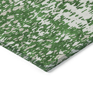 Homeroots 3' Abstract Washable Indoor Outdoor Rug - Durable, Stain Resistant, Versatile For Any Space! Emerald Polyester 612938
