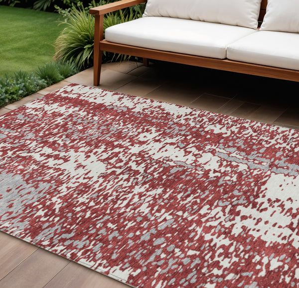 Homeroots 3' Abstract Washable Indoor Outdoor Rug - Durable, Stain Resistant, Versatile For Any Space! Burgundy Polyester 612946