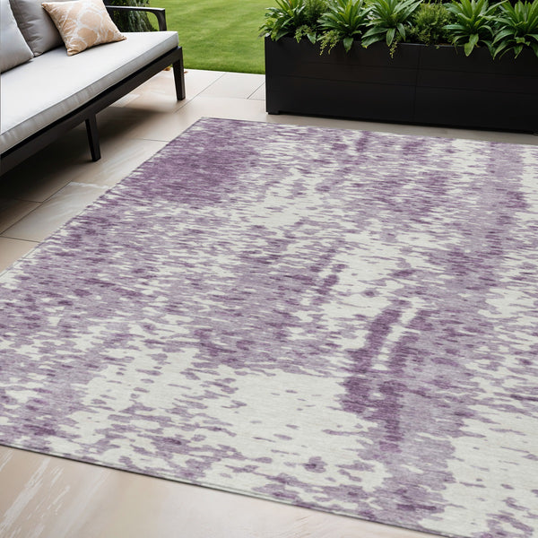Homeroots 3' Abstract Washable Indoor Outdoor Rug - Durable, Stain Resistant, Versatile For Any Space! Lavender Polyester 612954