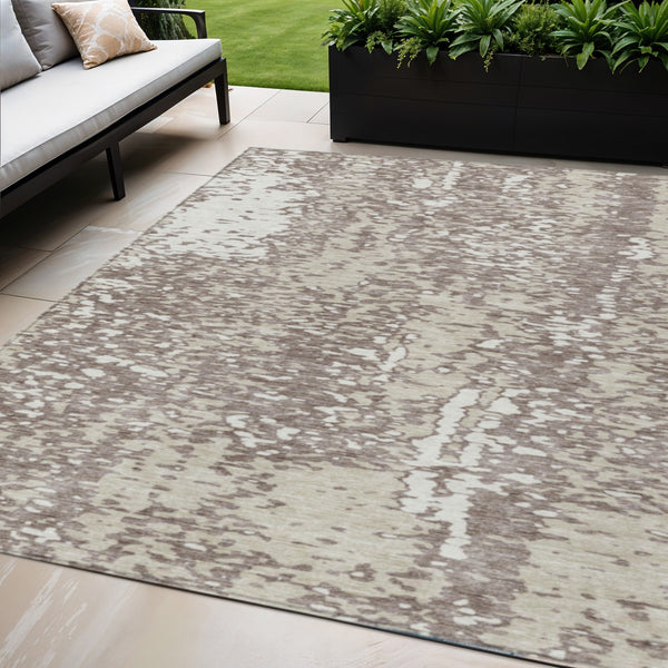 Homeroots 3' Abstract Washable Indoor Outdoor Rug - Durable, Stain Resistant, Versatile For Any Space! Taupe Polyester 612966